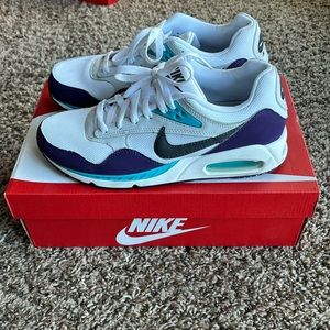 Women’s Nike Air Max Correlate